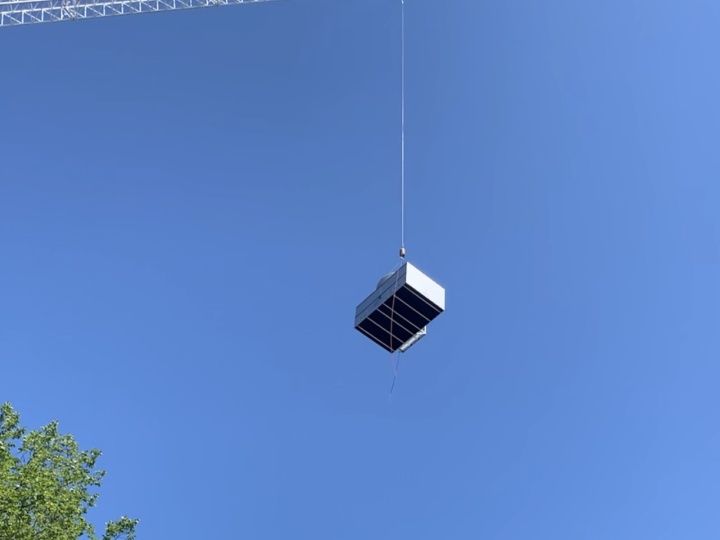 Crane object lifting